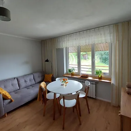 Dom Przy Lesie Farm stay *