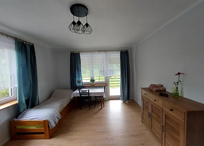 Dom Przy Lesie Zawadka (Myslenice)